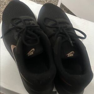 Nike Men's Black Sneakers with Gold Accents